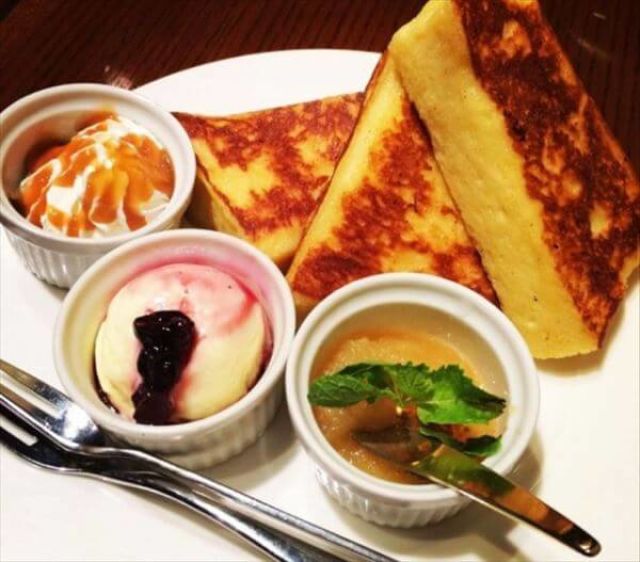 11. CAFE AALIYA