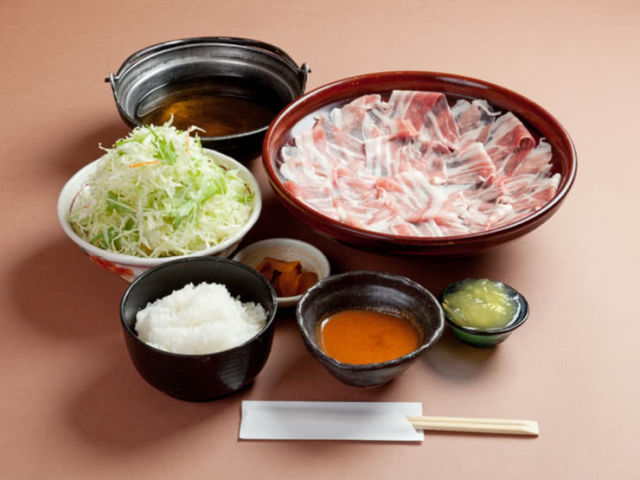 9. Mochi Buta Shabu-Shabu Shinjuku Musashi