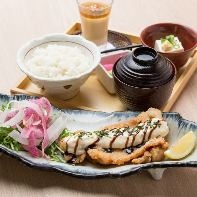 13. Tori-uo Ikebukuro Eki-mae Branch