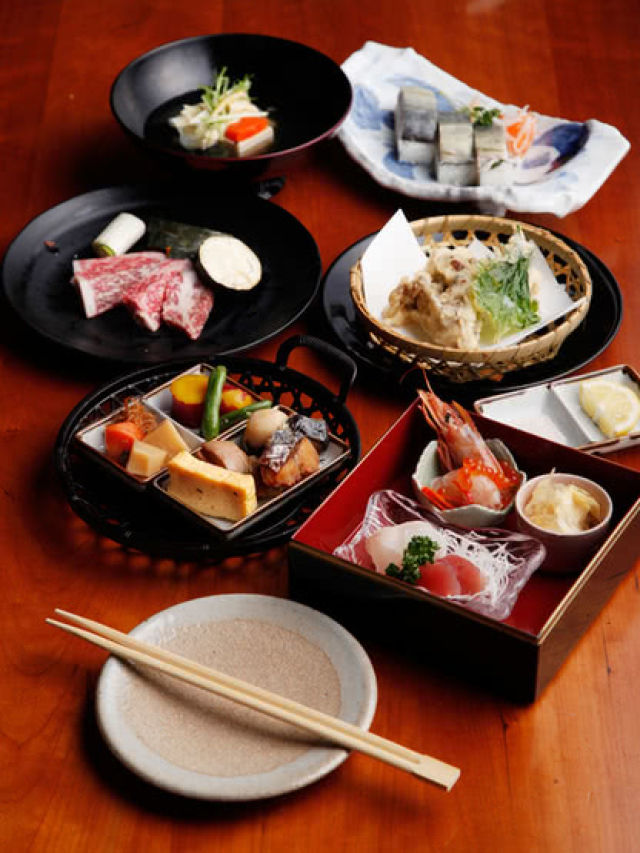 9. Shisui (Sanjo)