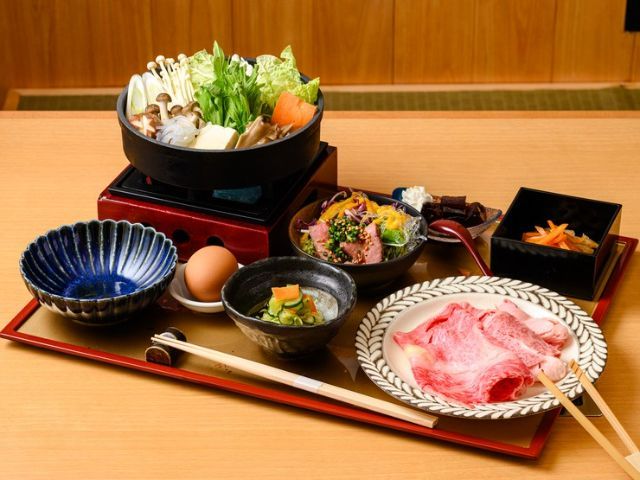 6. 寿喜烧涮涮锅　MEDETAYA