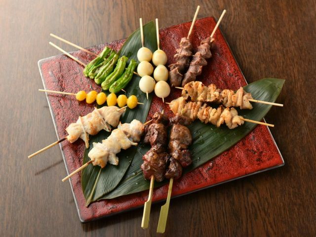 17. 博多烤鸡肉串 蔬菜卷 完全包厢居酒屋 缘屋 秋叶原站前店