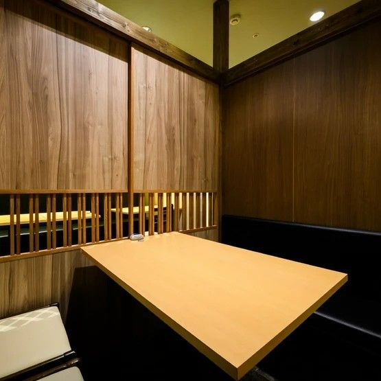 札幌居酒屋巡礼|北海道15家必尝海味名店:从蟹鲑到鱼子,一口尽享鲜润北大平洋