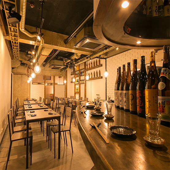 和你的旅行伙伴一起享受在梅田大阪的这14家居酒屋和餐厅吧!