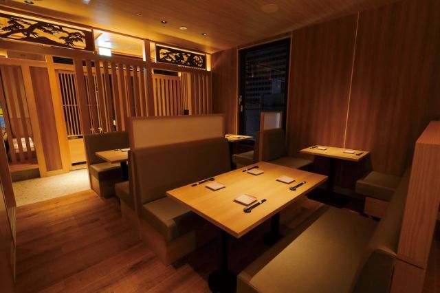 和你的旅行伙伴一起享受在梅田大阪的这14家居酒屋和餐厅吧!