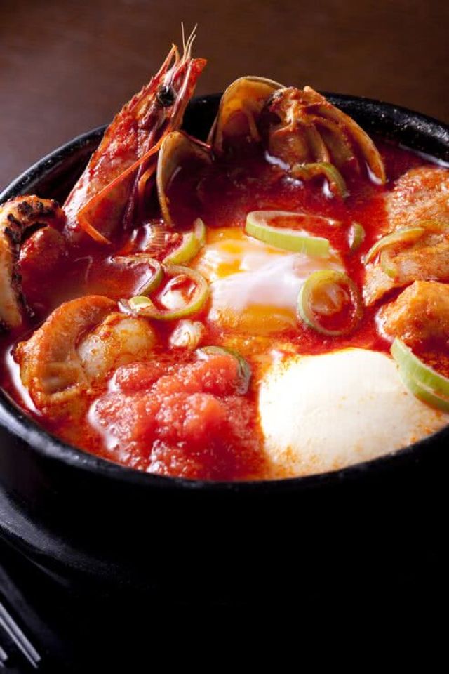 14. Dragon純豆腐　青山店