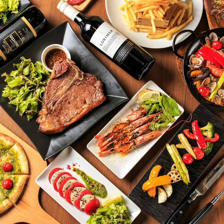12. Bar & Grill Motto (Gastropub)