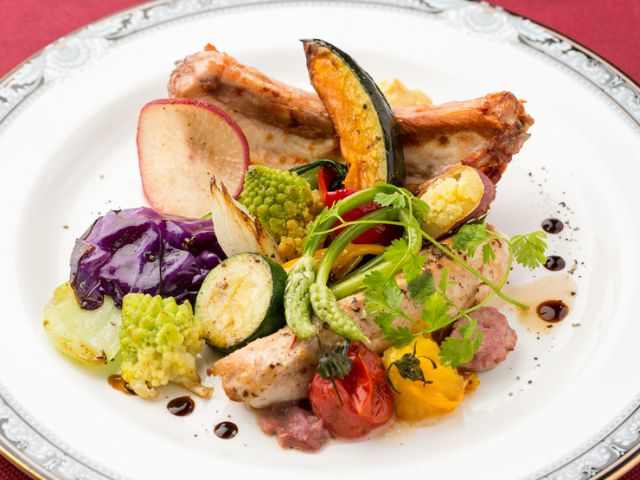 5. Bistro COLORIS