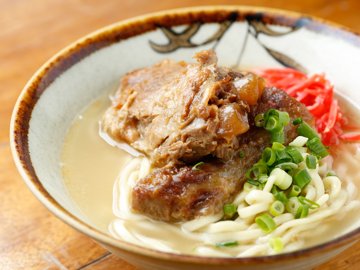 冲绳美食地图：10家必访餐厅精选