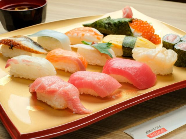 11. Daiki Suisan Kaiten Sushi Dotonbori Branch
