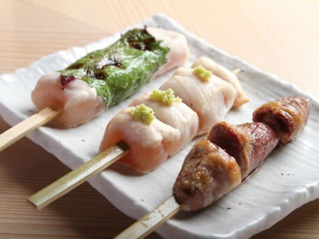 1.炭火烤雞肉串 逢鳥