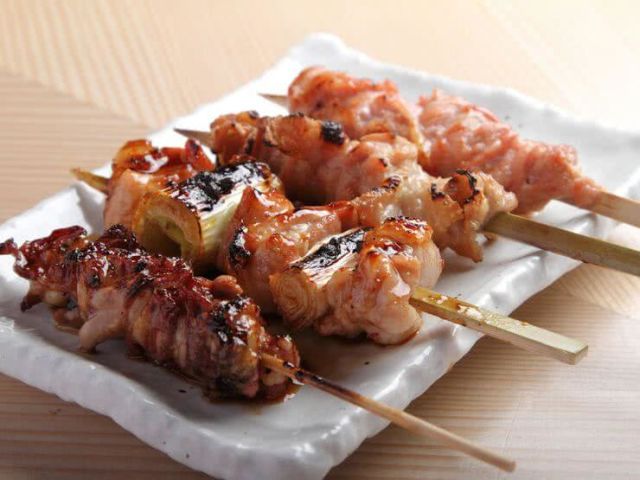 簡單的聚餐也能吃到的「美味」！推薦池袋居酒屋的【烤雞肉串】！超適合下酒的雞肉料理！！