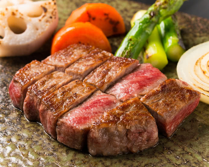 2. Bifteck Kawamura Roppongi branch (Roppongi / Teppanyaki)