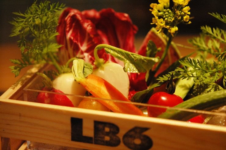 6. LB6 (Gastropub)