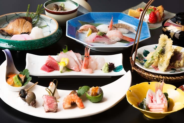 在石川县享受海鲜料理：顶级厨师推荐的10家海鲜料理餐厅