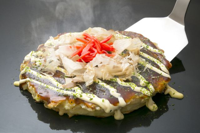 在日本如何吃御好烧