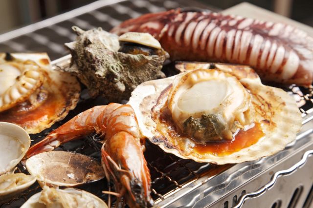 日本乡土美食“炉端烧”的由来与风味完全指南