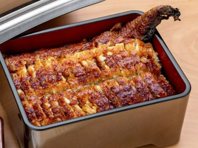 3. 鳗鱼料理 UNAWA 泉