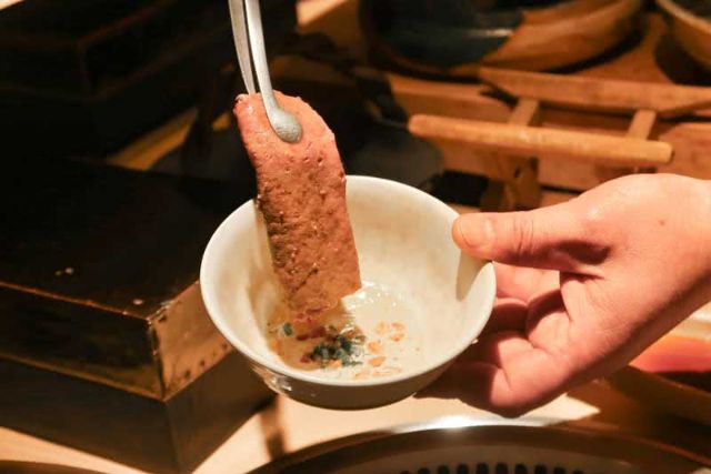 [Ginza, Tokyo] 体验打破经典日本料理规则的日式烤肉