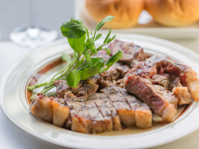 11.WINE食堂 TRUNQ Nikaigohan 新都心店