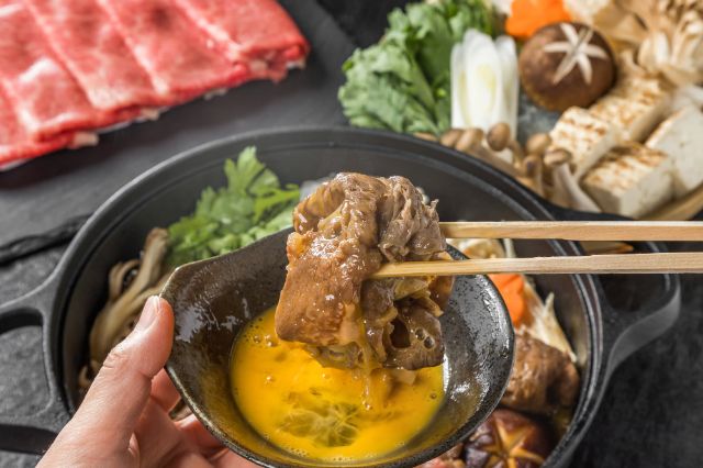 吃寿喜烧的最佳方式