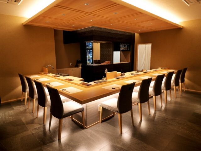 寿司 城间 floor