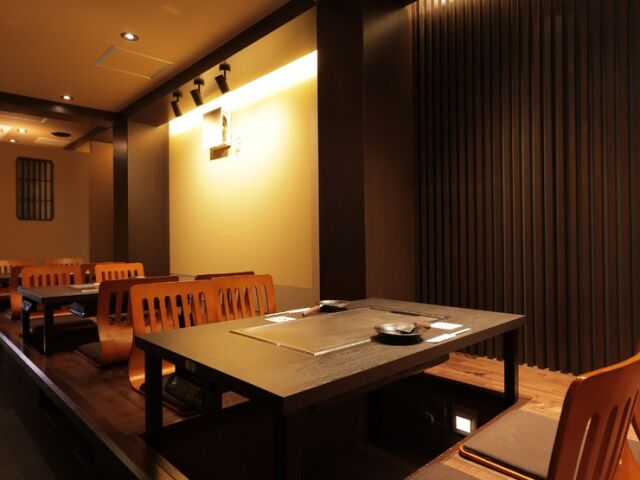 Konamon-dokoro Mitsukuni Ura-namba Branch floor