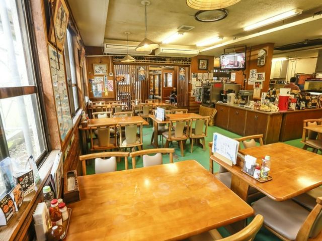 品尝来自“Churaumi”海洋的新鲜时令海鲜料理,由前渔夫的敏锐眼光和技艺带给您