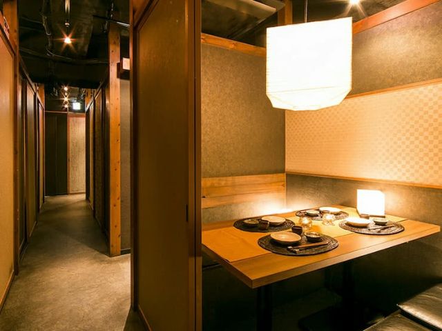 探索日本充满活力的夜生活!如何充分利用居酒屋