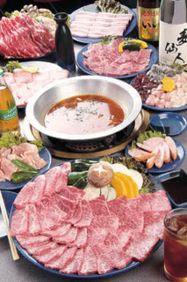 12.肉匠 迎賓館 田原本店