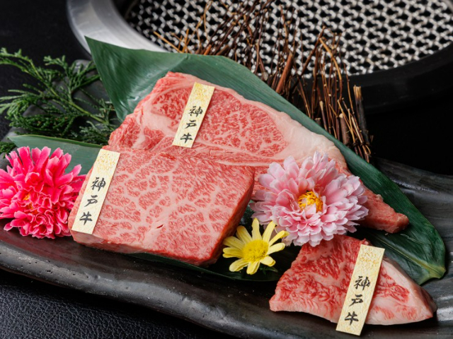 神户牛肉美食指南：10家顶级餐厅品味正宗和牛美味