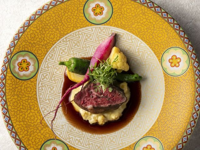 通过探索5家使用当地食材的法国料理餐厅揭开北陆的魅力