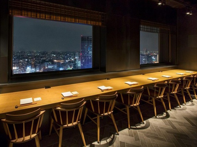 让约会更有趣!5家可以欣赏美丽夜景的餐厅 / 横滨