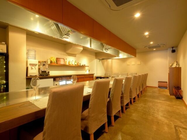 Kobe Teppan Steak Iwasaki floor