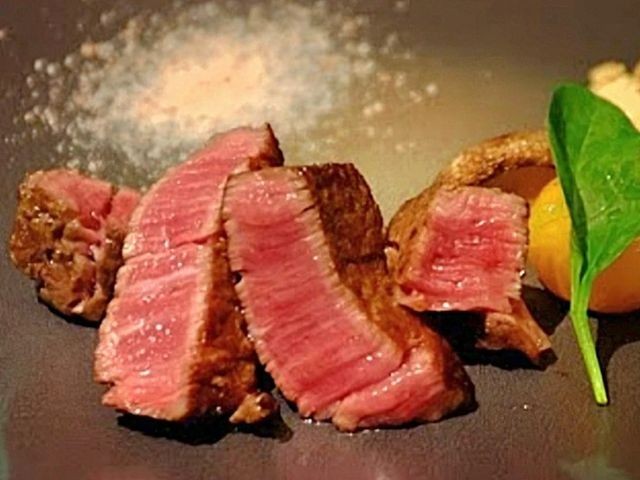 4. 神户牛与美酒 RUSH