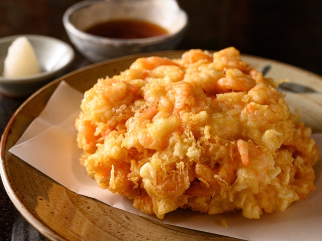 Enjoy Edomae Tempura that has not changed since the restaurant's founding, in a space overflowing with Japanese taste