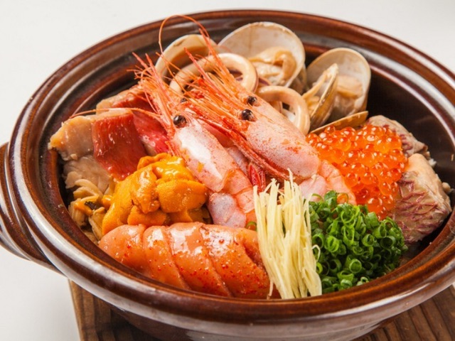 在时尚的空间中可以享受众多美食选择