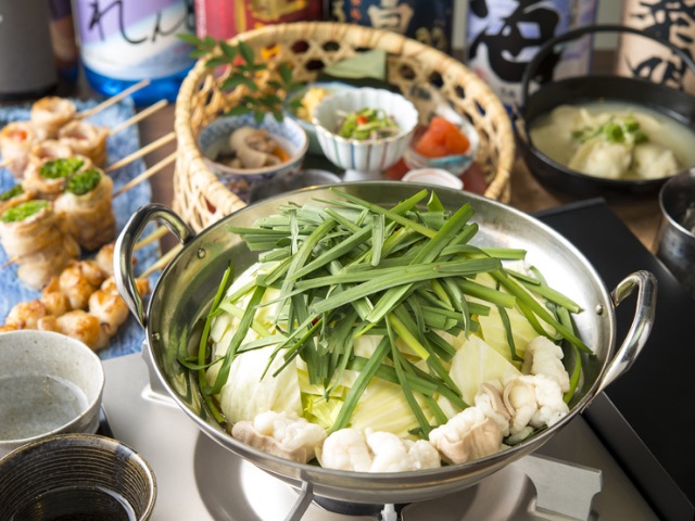 享受各种九州美食,如福冈灵魂食物和内脏火锅