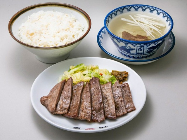 一家历史悠久的餐厅,将仙台特产烤牛舌传播到日本各地
