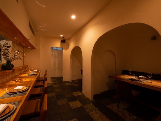 5家适合成熟白色情人节约会的避难风格餐厅 / 福冈