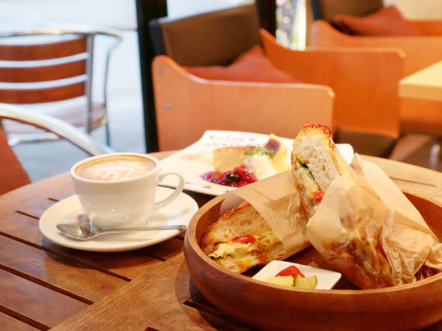 Spring is Here! Places to Have Lunch With Your Kids Near Showa Kinen Park, Tachikawa