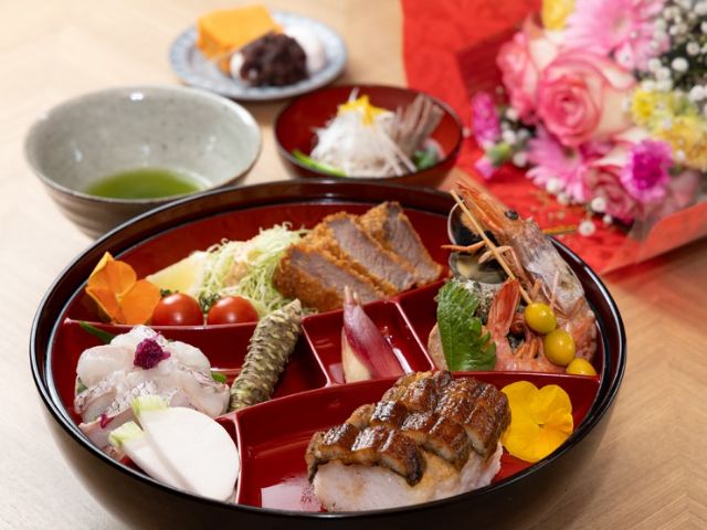 6. 食事処 Uchiyosuru