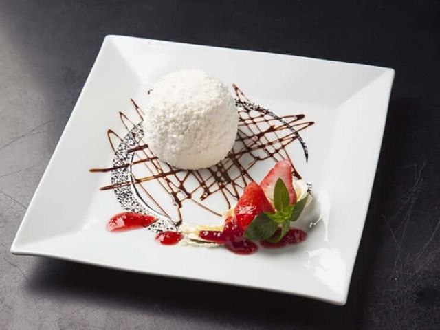 Great Food Options After Visiting Famous Cherry Blossom Viewing Locations in Sapporo and Hakodate