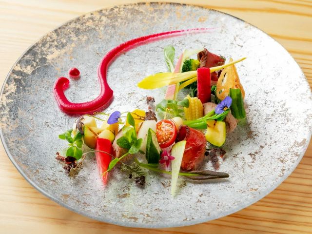 素材&アレンジ。奈良獨特的風味融入其中的高級餐廳