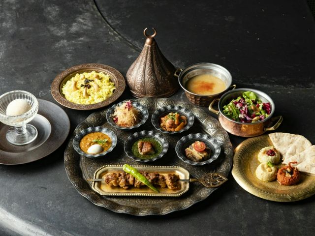 A restaurant where you can enjoy Mediterranean and Arabian cuisine in an exotic setting