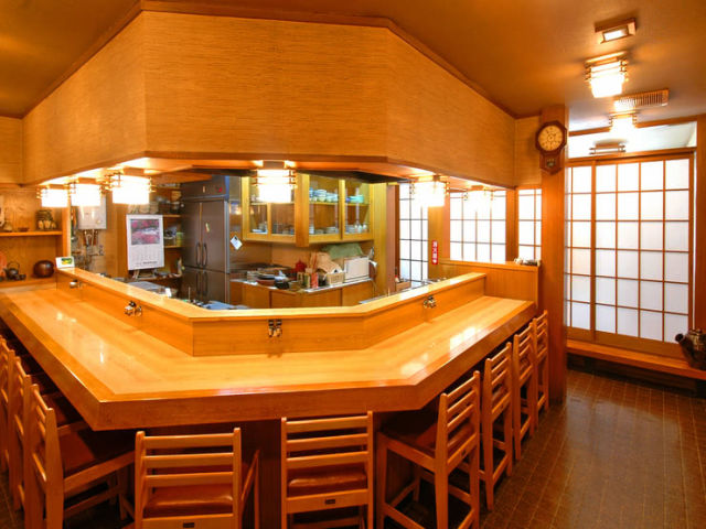 Restaurants Around Sapporo and Otaru Known for their Unique Hot Pots