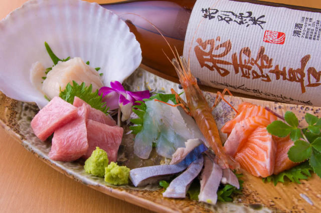 Restaurants Around Sapporo and Otaru Known for their Unique Hot Pots
