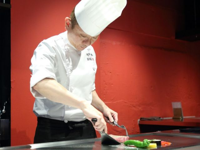 Best Teppanyaki in Osaka: 5 Must-Visit Shinsaibashi & Dotonbori Restaurants