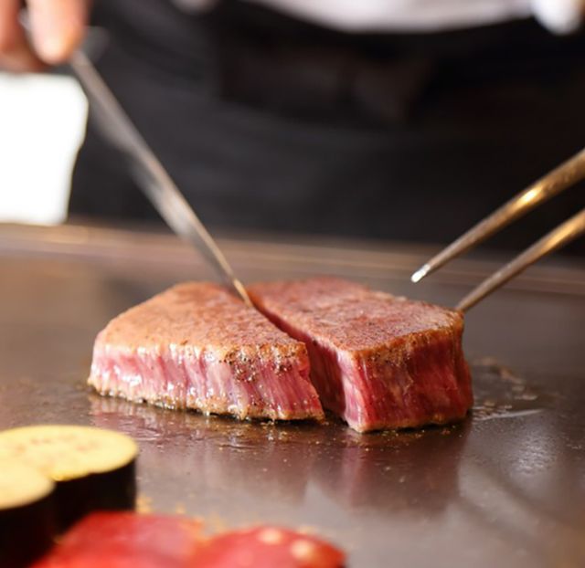 Enjoy the Performance! 5 Teppanyaki Restaurants to Visit in Shinsaibashi, Osaka｜Osaka・Shinsaibashi