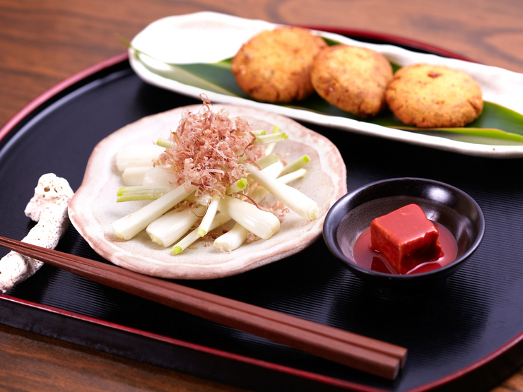 Best Restaurants in Naha and Nago for Okinawan Alcohol